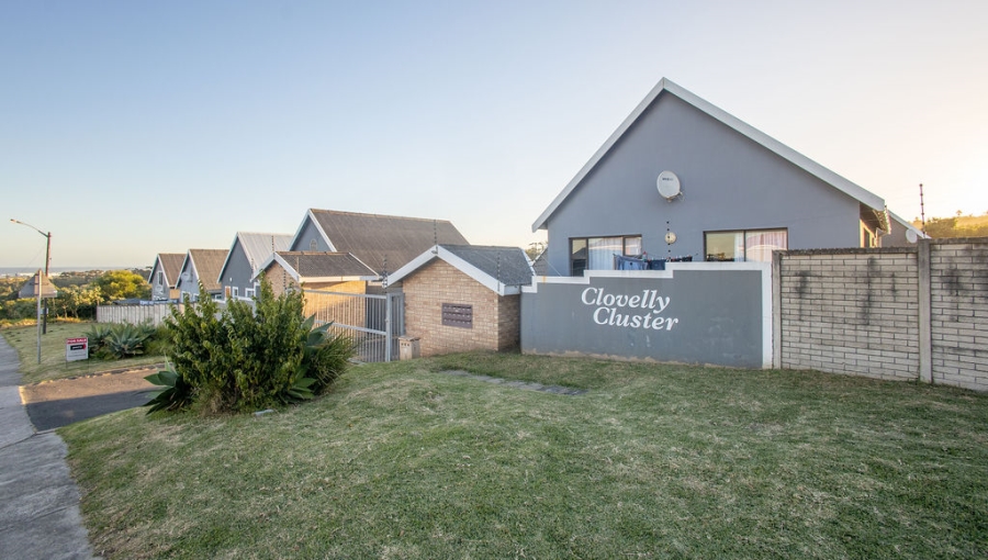 3 Bedroom Property for Sale in Sunnyridge Eastern Cape